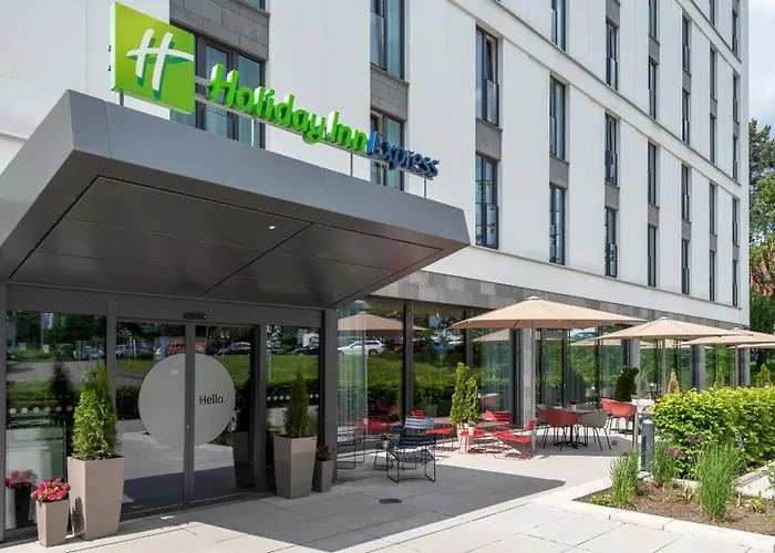  Holiday Inn Express - Wiesbaden By Ihg